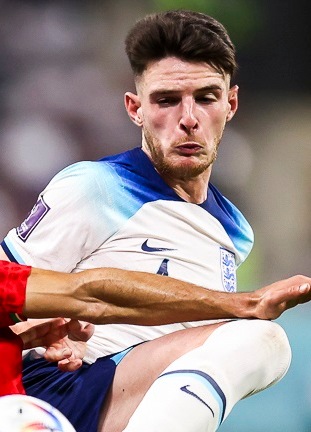 Hình ảnh Declan Rice trong màu áo đội tuyển Anh