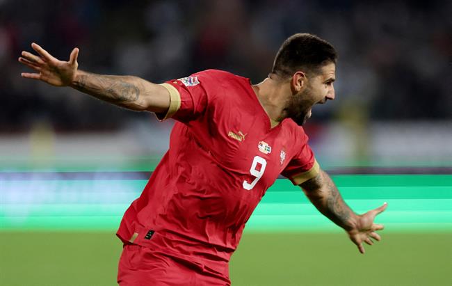 Aleksandar Mitrovic - Tiền đạo tài năng của bóng đá Serbia