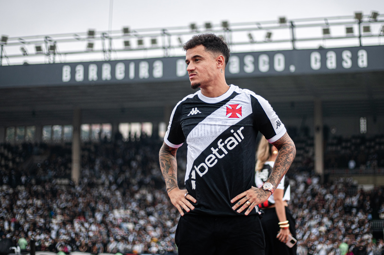 Philippe Coutinho - Hành Trình Vươn Cao Trong Thế Giới Bóng Đá Từ Cậu Bé Vô Danh Đến Ngôi Sao Sân Cỏ Toàn Cầu