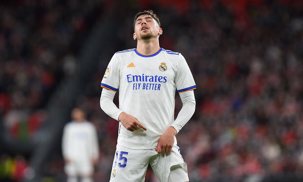 Federico Valverde - Hành Trình Vươn Lên Của Tiền Vệ Uruguay Từ Tài Năng Trẻ Đến Ngôi Sao Lớn Federico Valverde - Hành Trình Vươn Lên Của Tiền Vệ Uruguay Từ Tài Năng Trẻ Đến Ngôi Sao Lớn