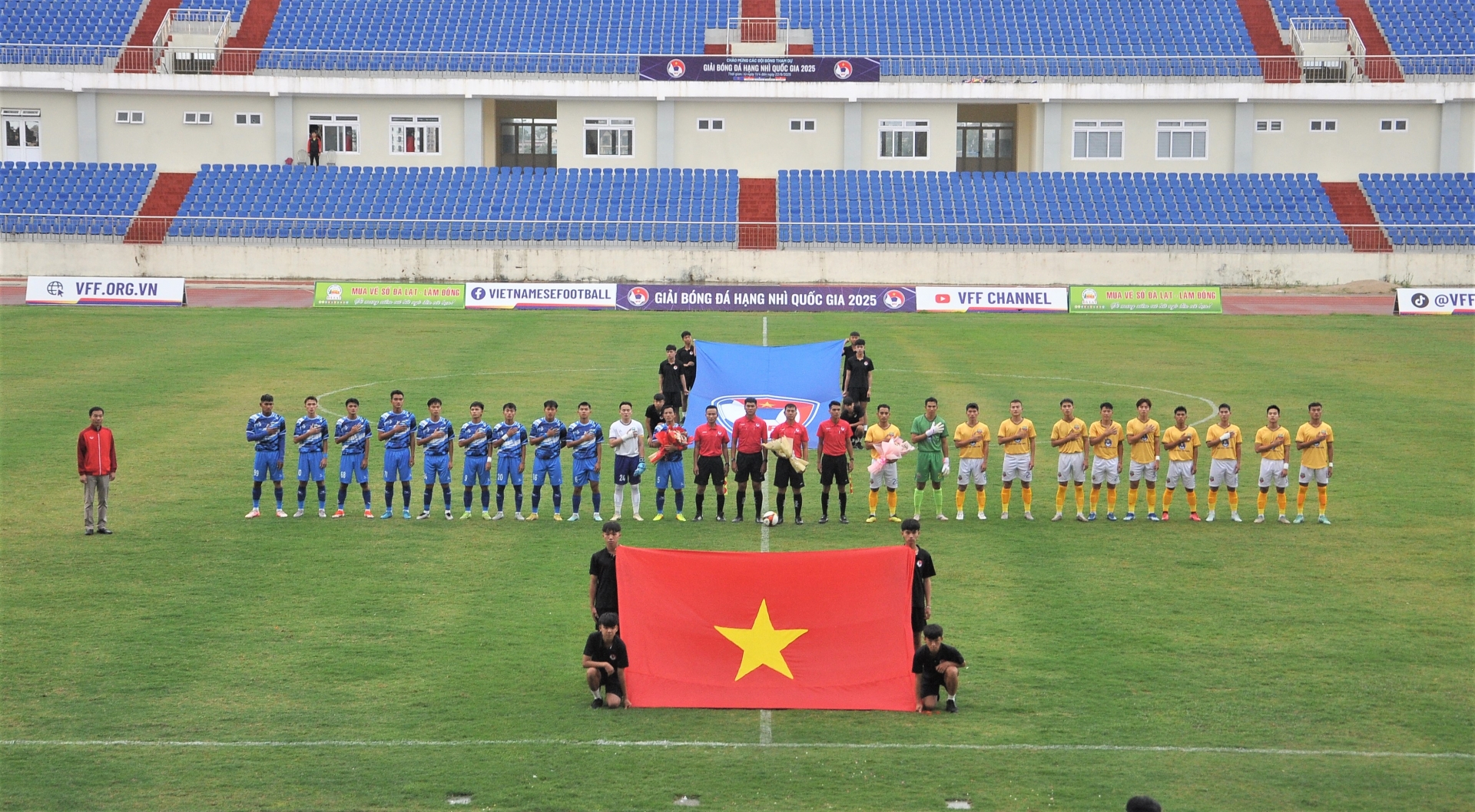 Khám Phá Câu Lạc Bộ Bóng Đá Than Quảng Ninh - Lịch Sử Hình Thành và Những Đỉnh Cao Tham Vọng
