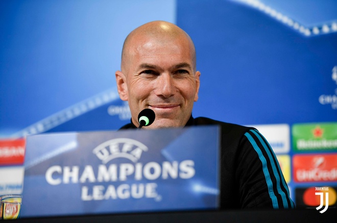 Chân dung Zinédine Zidane - Huyền thoại bóng đá và sự nghiệp huấn luyện viên vĩ đại
