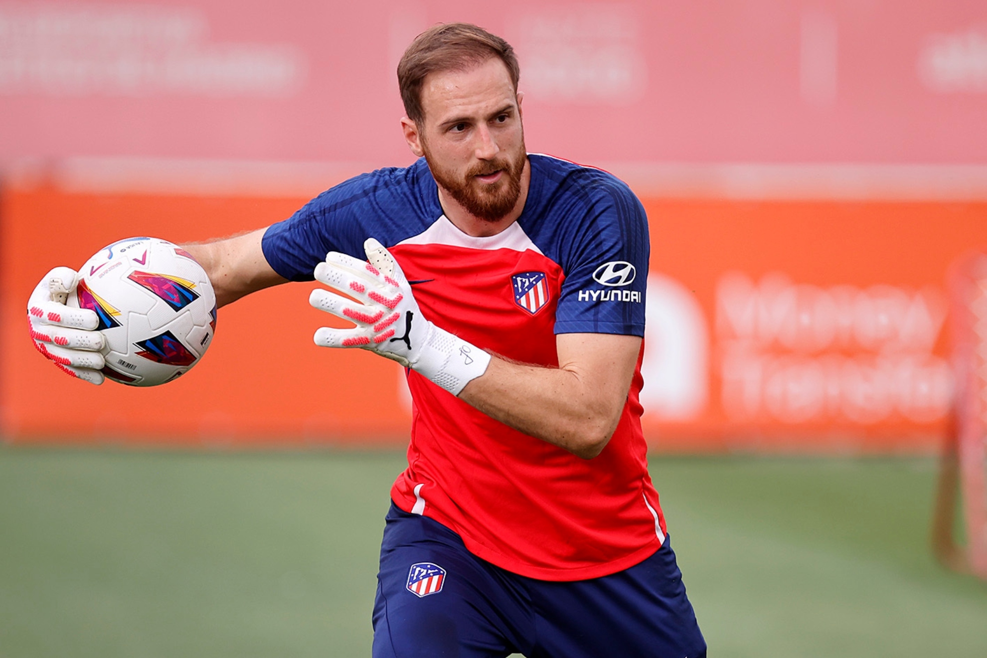 Jan Oblak - Bức Tường Slovenia Thần Thoại Của Khung Thành Jan Oblak - Bức Tường Slovenia Thần Thoại Của Khung Thành