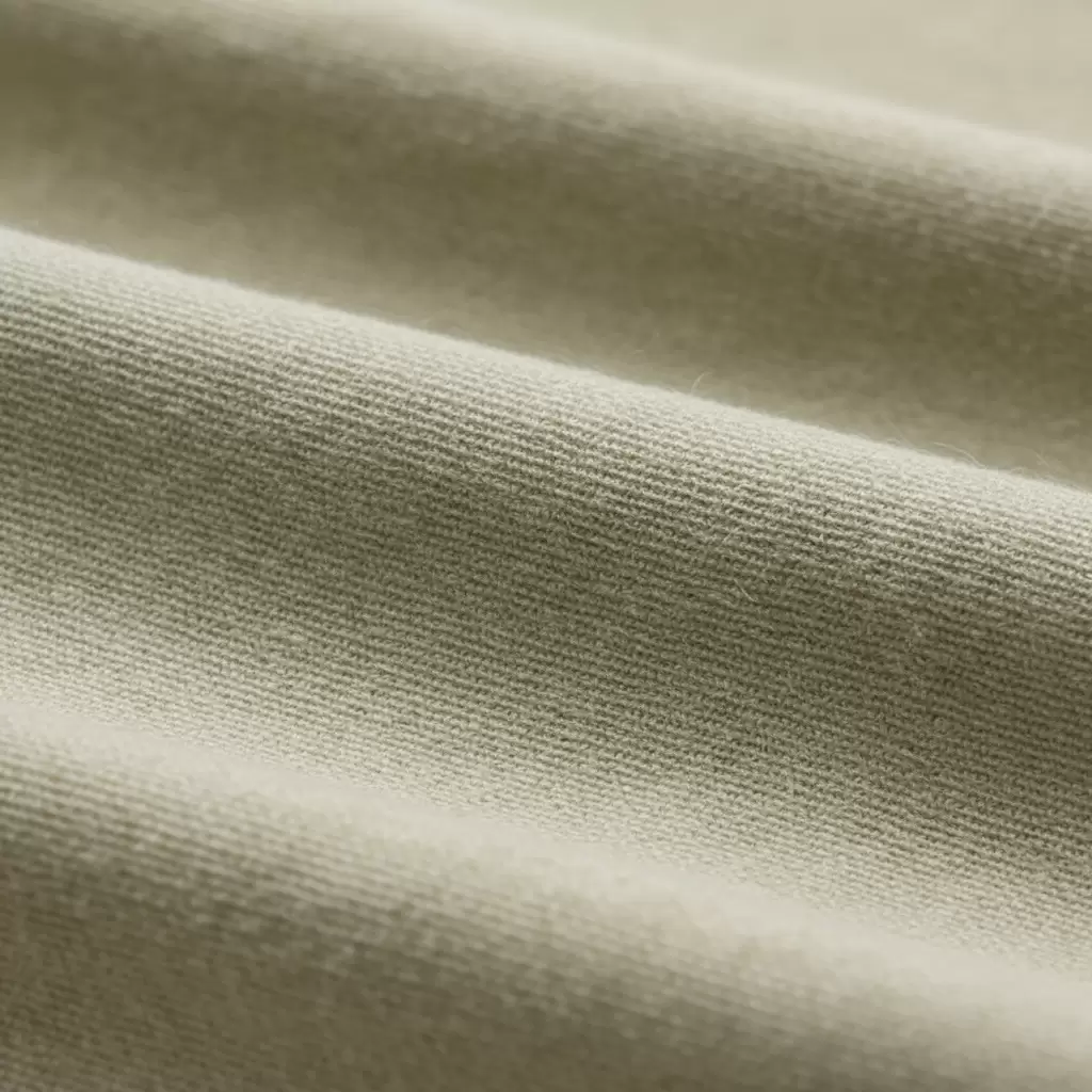 gemini_image_1768315529 Chất liệu vải sợi tre Bamboo là lựa chọn hàng đầu cho áo sơ mi không nhăn